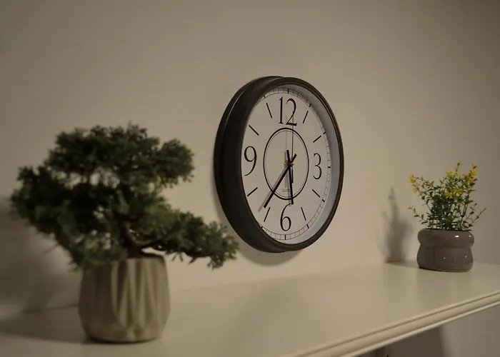 דירה Heart Of The - 75sqm - Free Parking סקופיה